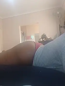 Snapshot of curvybigAssxx chatting on July 22, 2026, 6:26 am curvybigAssxx online show from July 22, 2026, 6:26 am