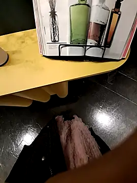 SexyErola27 online show from March 2, 2025, 4:14 pm