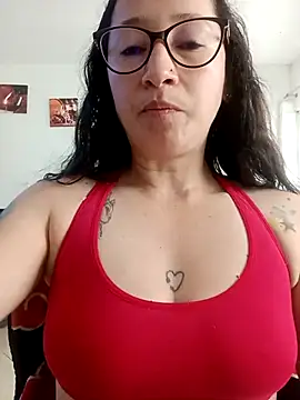 emilypoppy3 online show from March 11, 2026, 8:14 pm