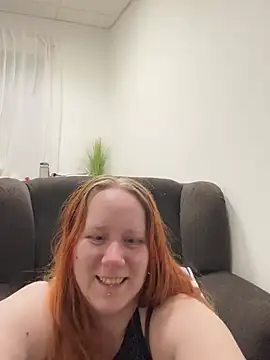 Snapshot of MaraNightmare chatting on February 10, 2025, 5:09 pm MaraNightmare online show from February 10, 2025, 5:09 pm