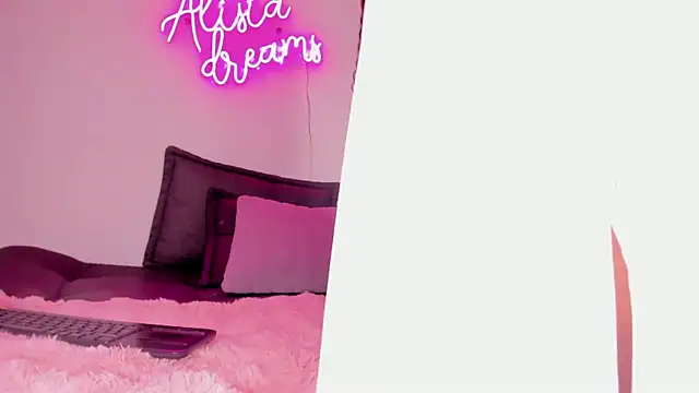 Snapshot of alisiadreams22 chatting on March 3, 2025, 4:05 pm alisiadreams22 online show from March 3, 2025, 4:05 pm
