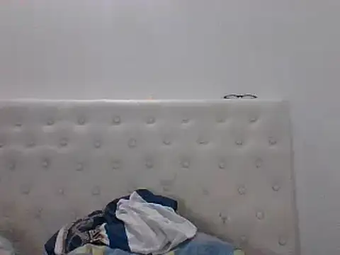 Snapshot of stephanie_allen chatting on February 2, 2025, 5:53 am stephanie allen online show from February 2, 2025, 5:53 am