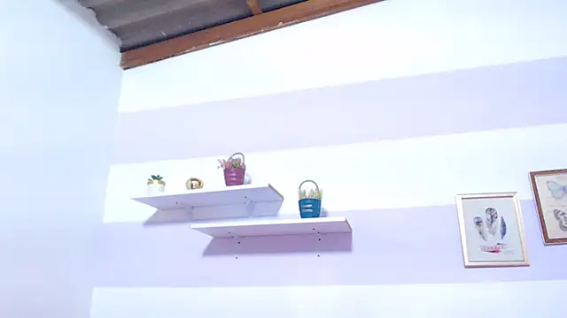 kimberlyvega online show from March 25, 2026, 6:18 pm