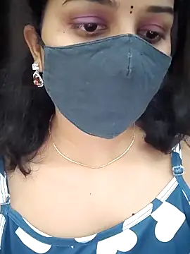 Angleannie online show from February 15, 2026, 3:33 pm