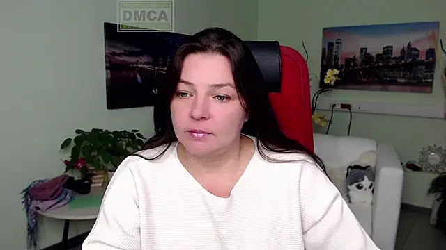 Snapshot of Lily_flower7 chatting on November 5, 2025, 4:48 am Lily flower7 online show from November 5, 2025, 4:48 am