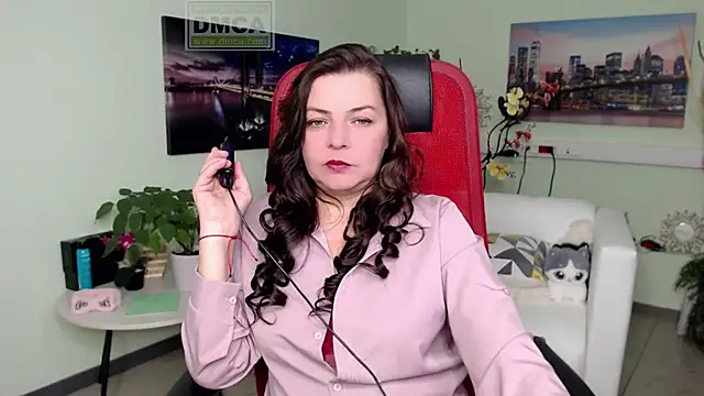 Snapshot of Lily_flower7 chatting on November 7, 2025, 8:19 am Lily flower7 online show from November 7, 2025, 8:19 am