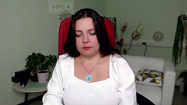 Snapshot of Lily_flower7 chatting on October 23, 2025, 11:31 am Lily flower7 online show from October 23, 2025, 11:31 am