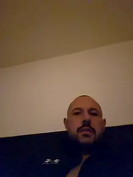 Snapshot of Guitccch chatting on November 26, 2025, 4:45 am Guitccch online show from November 26, 2025, 4:45 am