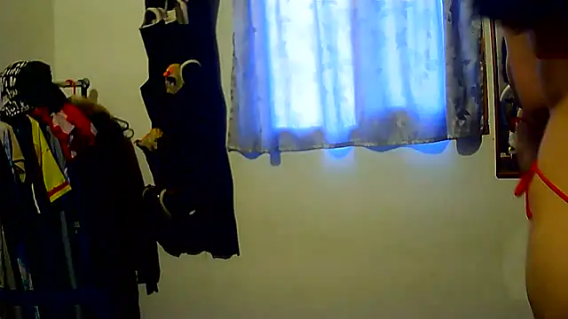 Snapshot of brittanycheeks chatting on December 3, 2024, 10:23 pm brittanycheeks online show from December 3, 2024, 10:23 pm