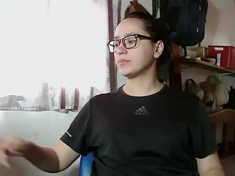 Snapshot of brittanycheeks chatting on October 7, 2025, 1:34 pm brittanycheeks online show from October 7, 2025, 1:34 pm