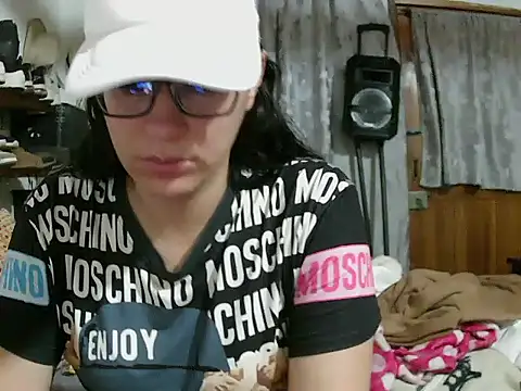 brittanycheeks online show from November 13, 2025, 12:25 am