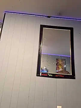 Snapshot of samone9 chatting on February 1, 2025, 11:37 pm samone9 online show from February 1, 2025, 11:37 pm