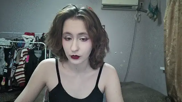 JoannaTompson online show from January 11, 2025, 1:16 am