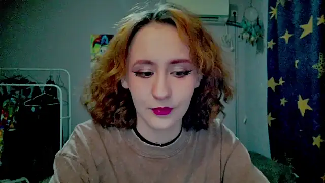 Snapshot of JoannaTompson chatting on May 15, 2026, 2:09 am JoannaTompson online show from May 15, 2026, 2:09 am