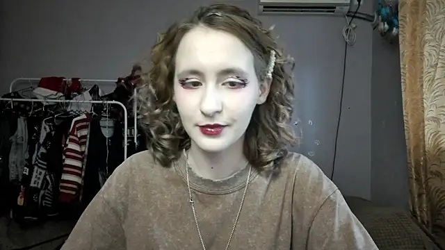 JoannaTompson online show from January 27, 2025, 6:09 am