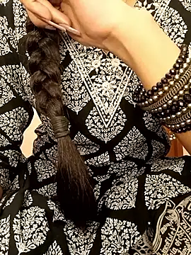 Snapshot of Ruchi-34 chatting on June 11, 2026, 7:22 pm Ruchi-34 online show from June 11, 2026, 7:22 pm