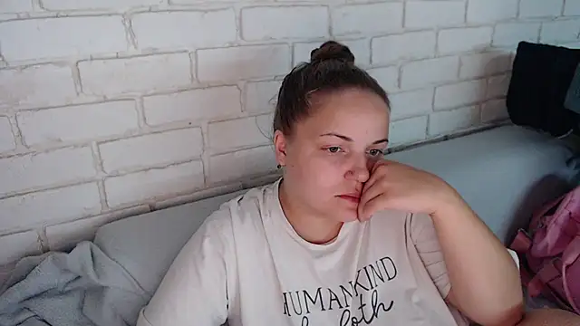 Snapshot of Crazyy_girl_ chatting on September 21, 2025, 3:39 pm Crazyy girl online show from September 21, 2025, 3:39 pm