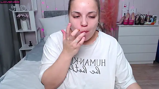 Snapshot of Crazyy_girl_ chatting on January 16, 2026, 1:48 pm Crazyy girl online show from January 16, 2026, 1:48 pm