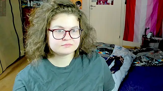 Snapshot of Sashy_Way chatting on November 4, 2025, 10:52 am Sashy Way online show from November 4, 2025, 10:52 am