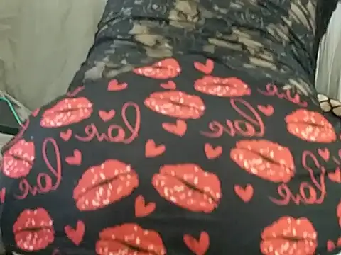 smalldickbixx online show from November 3, 2025, 12:53 pm