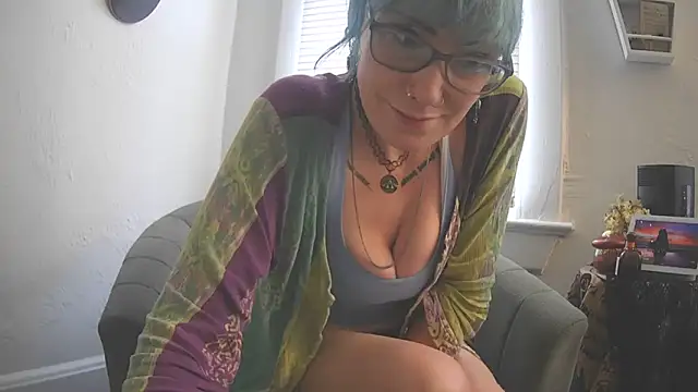 Emily0903 online show from June 28, 2026, 11:49 am