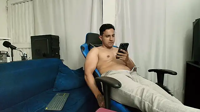 hott dicks online show from July 25, 2026, 1:13 am