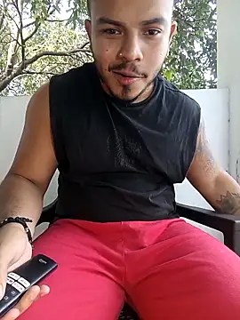 Snapshot of Naughty_Charly chatting on October 27, 2025, 1:01 pm Naughty Charly online show from October 27, 2025, 1:01 pm