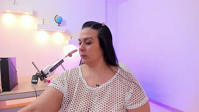 Snapshot of martina_foxy_ chatting on October 18, 2025, 12:51 pm martina foxy online show from October 18, 2025, 12:51 pm