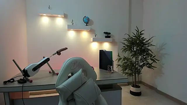 Snapshot of martina_foxy_ chatting on November 1, 2025, 12:10 pm martina foxy online show from November 1, 2025, 12:10 pm