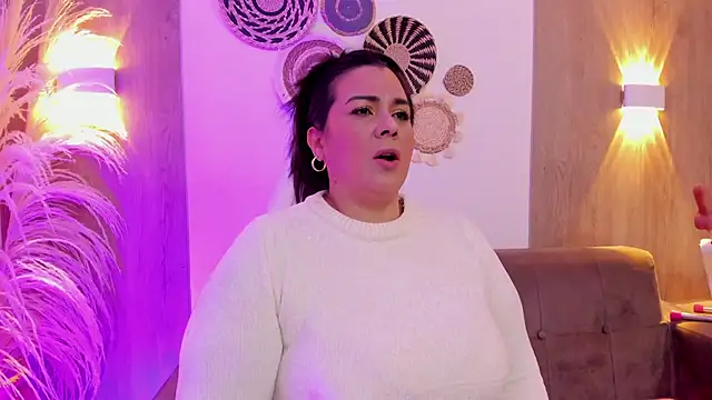 Snapshot of martina_foxy_ chatting on November 29, 2025, 12:16 pm martina foxy online show from November 29, 2025, 12:16 pm