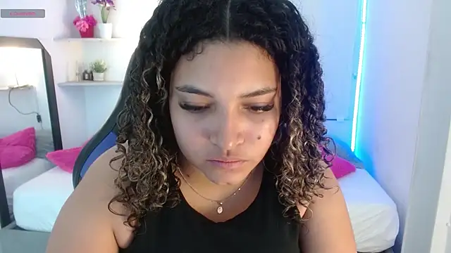 Julia Boobs online show from October 16, 2025, 12:13 pm