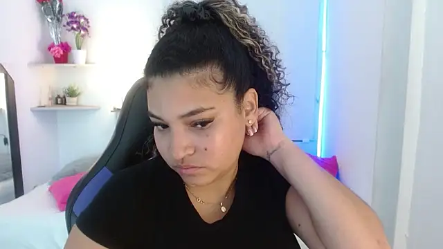 Julia Boobs online show from October 12, 2025, 12:17 pm