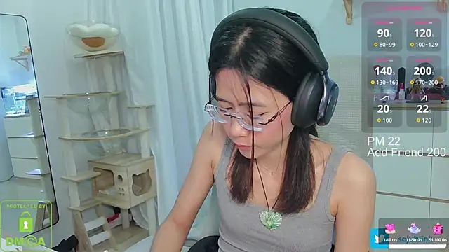 littlemiilk online show from September 26, 2025, 6:09 am