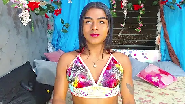 Snapshot of Karly_coffe chatting on October 16, 2025, 3:04 am Karly coffe online show from October 16, 2025, 3:04 am
