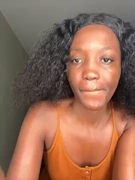 Snapshot of Fanclubbbbb chatting on September 14, 2025, 2:23 am Fanclubbbbb online show from September 14, 2025, 2:23 am