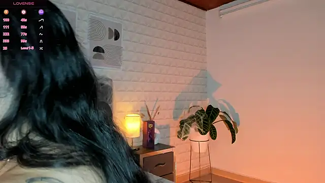 rose barbara online show from October 18, 2025, 12:07 pm