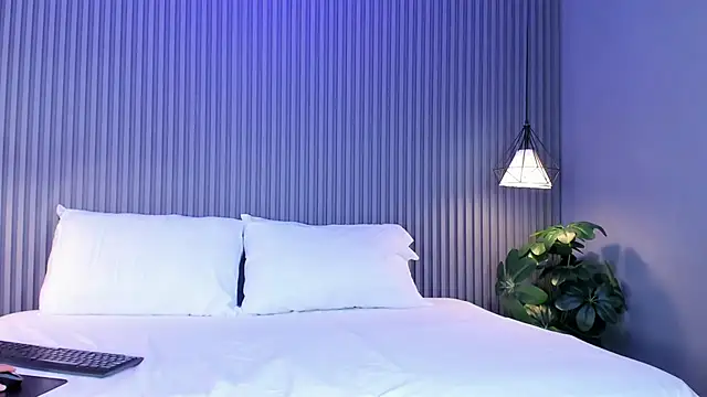 MaluDiaz online show from November 14, 2025, 5:16 pm