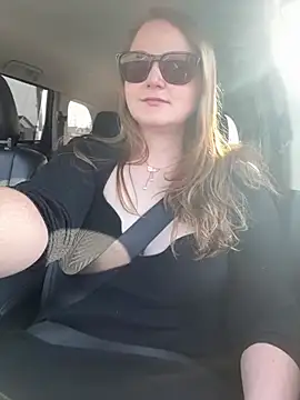 GingerSnap33 online show from March 2, 2025, 5:20 pm