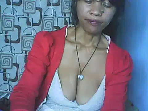 Snapshot of nene_belle chatting on April 29, 2026, 5:41 pm nene belle online show from April 29, 2026, 5:41 pm