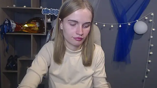 MargaritaKiss online show from October 5, 2025, 7:37 pm