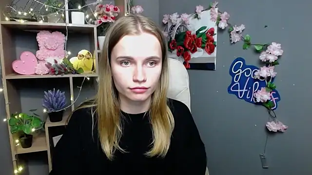 Snapshot of MargaritaKiss chatting on May 27, 2026, 7:32 pm MargaritaKiss online show from May 27, 2026, 7:32 pm