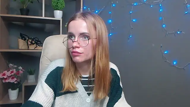 MargaritaKiss online show from December 1, 2025, 7:37 pm