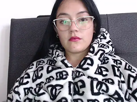 Alisha 99 online show from April 12, 2026, 1:36 pm