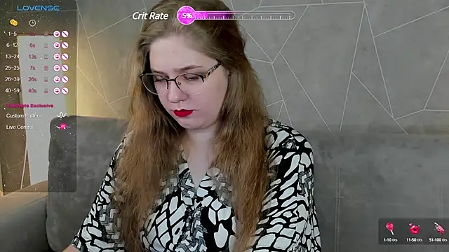 Snapshot of Megan_Violer chatting on February 19, 2025, 3:49 pm Megan Violer online show from February 19, 2025, 3:49 pm