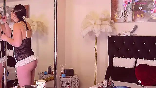 Estheraa online show from January 17, 2026, 5:22 am