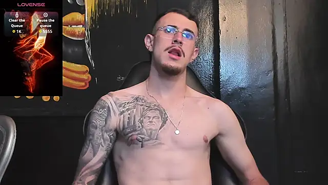 CodyWalkerR online show from September 10, 2025, 5:23 pm