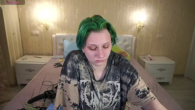 LunaaMayy online show from March 1, 2026, 9:37 pm