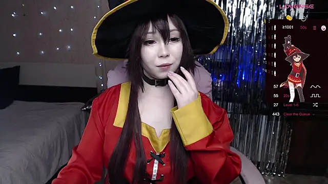 Snapshot of Vanessa_AmiX chatting on February 19, 2025, 10:45 am Vanessa AmiX online show from February 19, 2025, 10:45 am