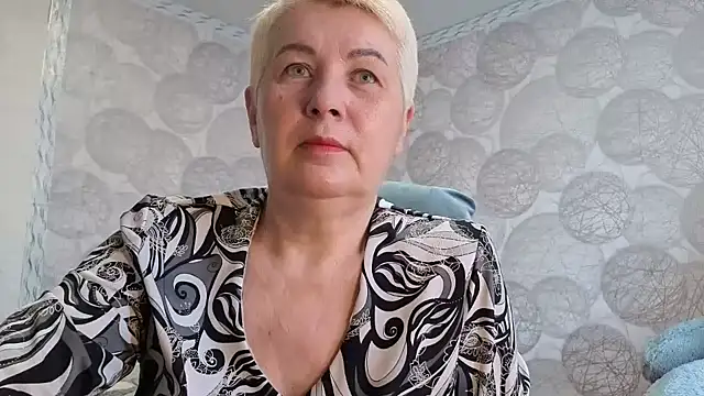 Snapshot of NicoleOlla chatting on February 15, 2026, 2:45 am NicoleOlla online show from February 15, 2026, 2:45 am