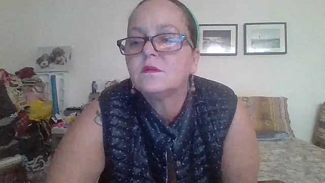 Snapshot of brasiliana49 chatting on May 17, 2026, 5:02 pm brasiliana49 online show from May 17, 2026, 5:02 pm
